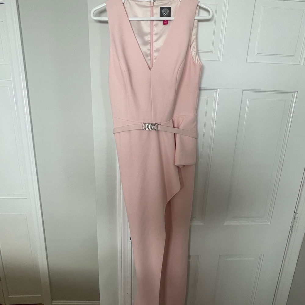 Vince Camuto Light Blush Pink Sleeveless V-Neck Jumpsuit with Decorative Belt